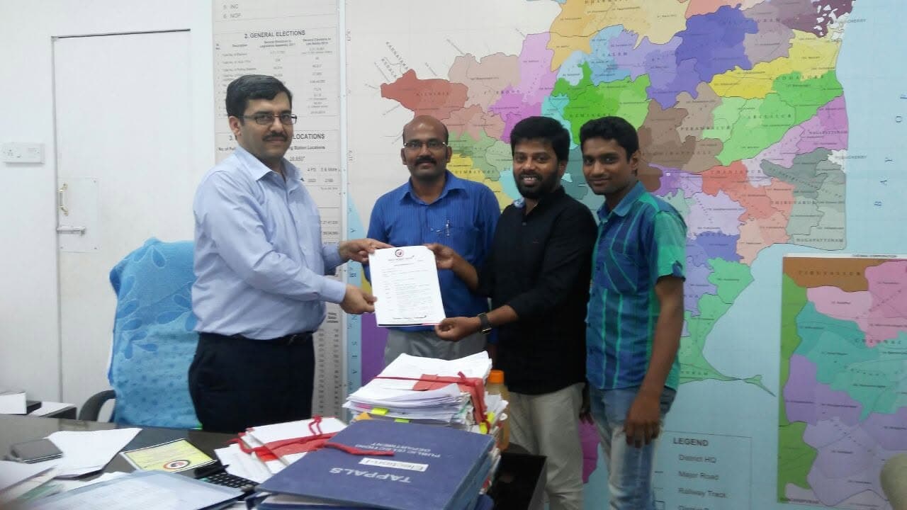 ஜனநாயகம் காப்போம் பண நாயகம் வீழத்துவோம்